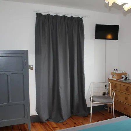 Uisce Beatha House Bed & Breakfast *