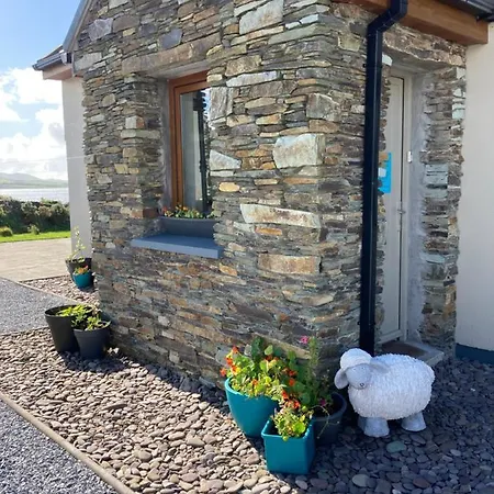 Bed & Breakfast Uisce Beatha House Portmagee