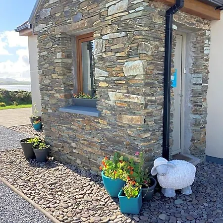 Uisce Beatha House 3*