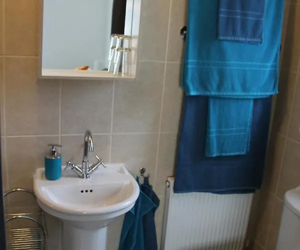 Uisce Beatha House 3*